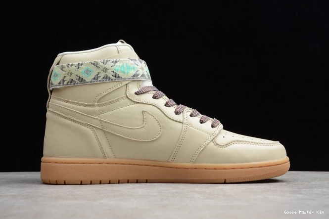 Jordan High Air Retro 1 N7 Strap AR4410-207 0626